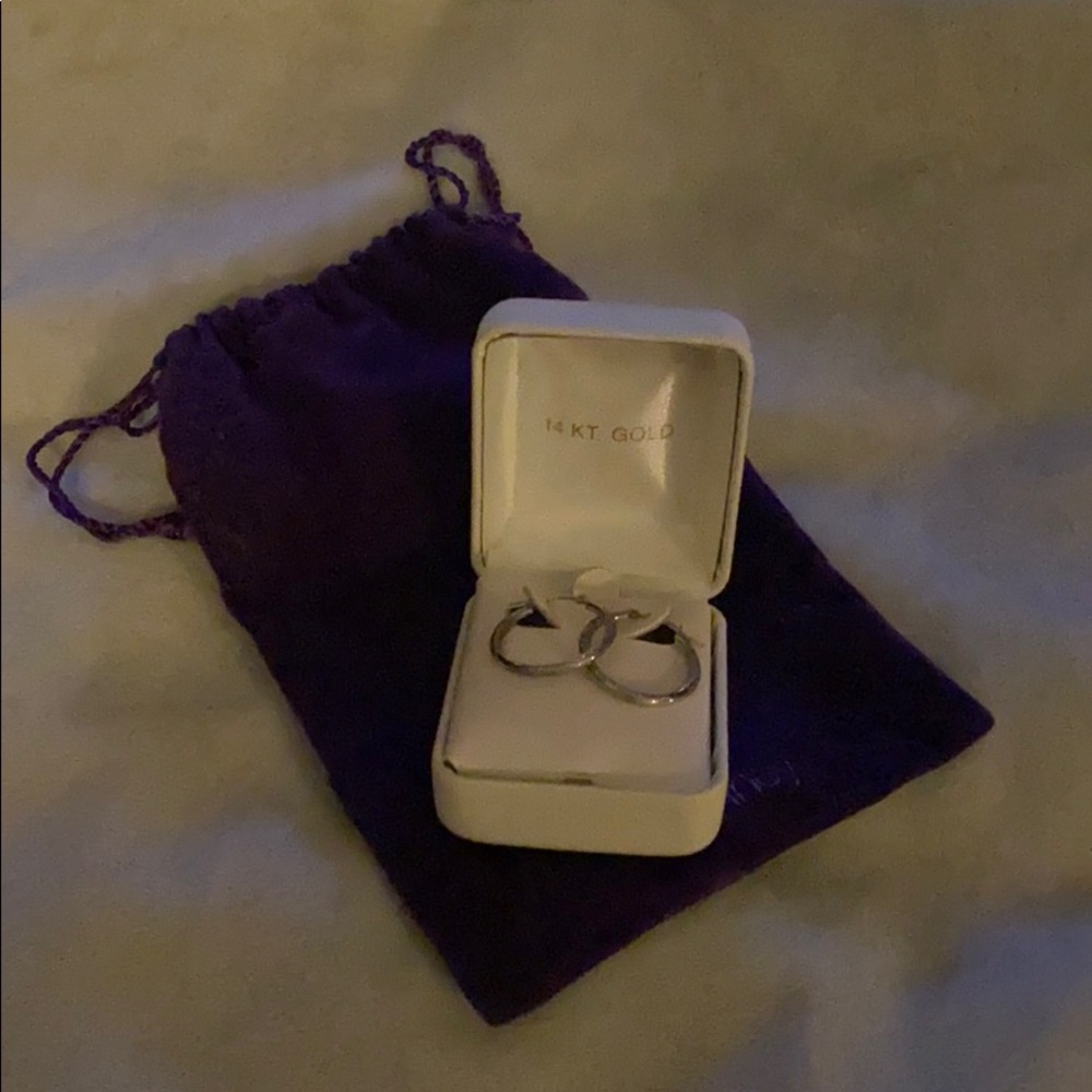 White gold earrings